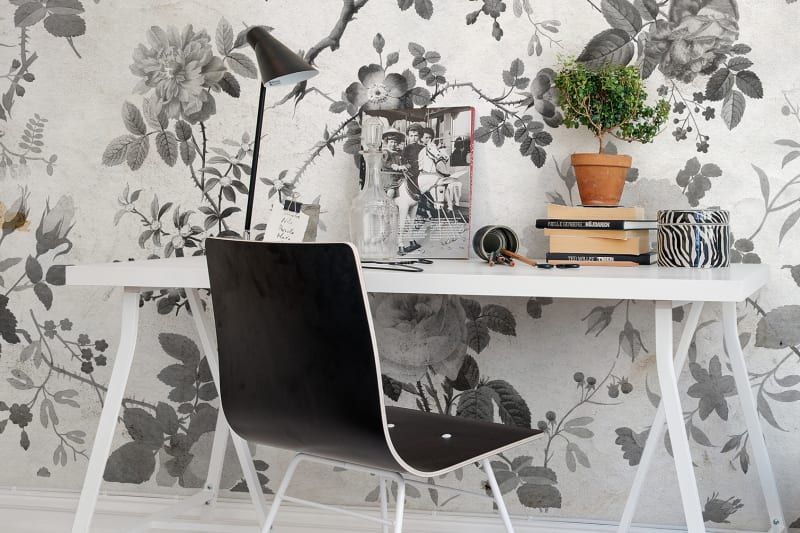 Fototapeta Rosegarden Black Rebel Walls (1)