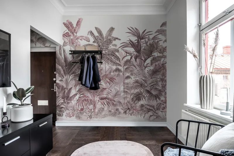 Fototapeta Pride Palms Plum Rebel Walls (1)