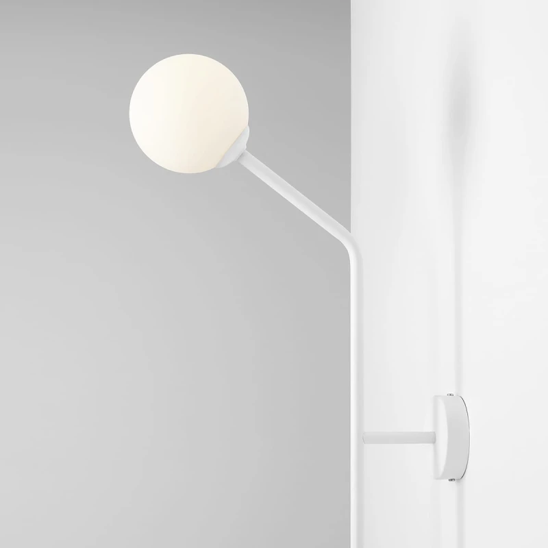 5-pure-wall-white-vertical-male.jpg