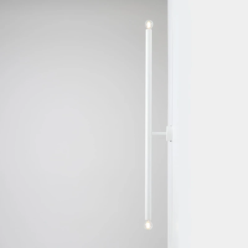 2-tubo-wall-white-l-male.jpg
