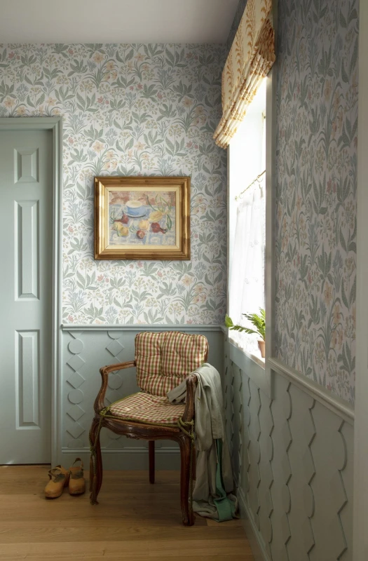 Tapeta Huset I Solen Spring Green Sandberg  (2).jpg