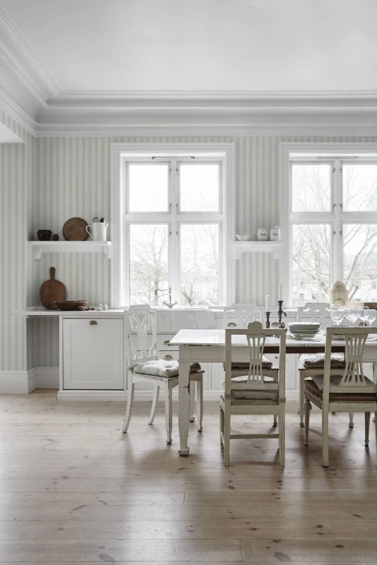 Gustav Light Green  (1).jpg