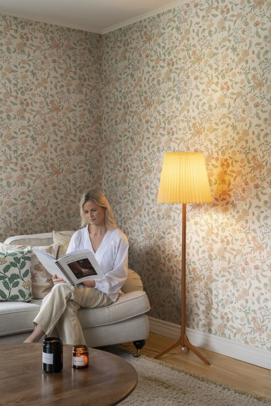 Till Karin spring green  (2).jpg