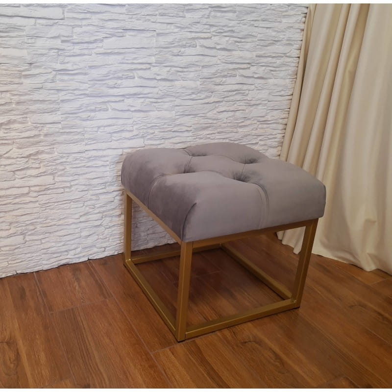 pufa-chesterfield-loft-metal-zlota (3).jpg