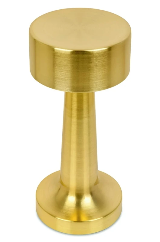 LEE.GOLD_lee_4.jpg