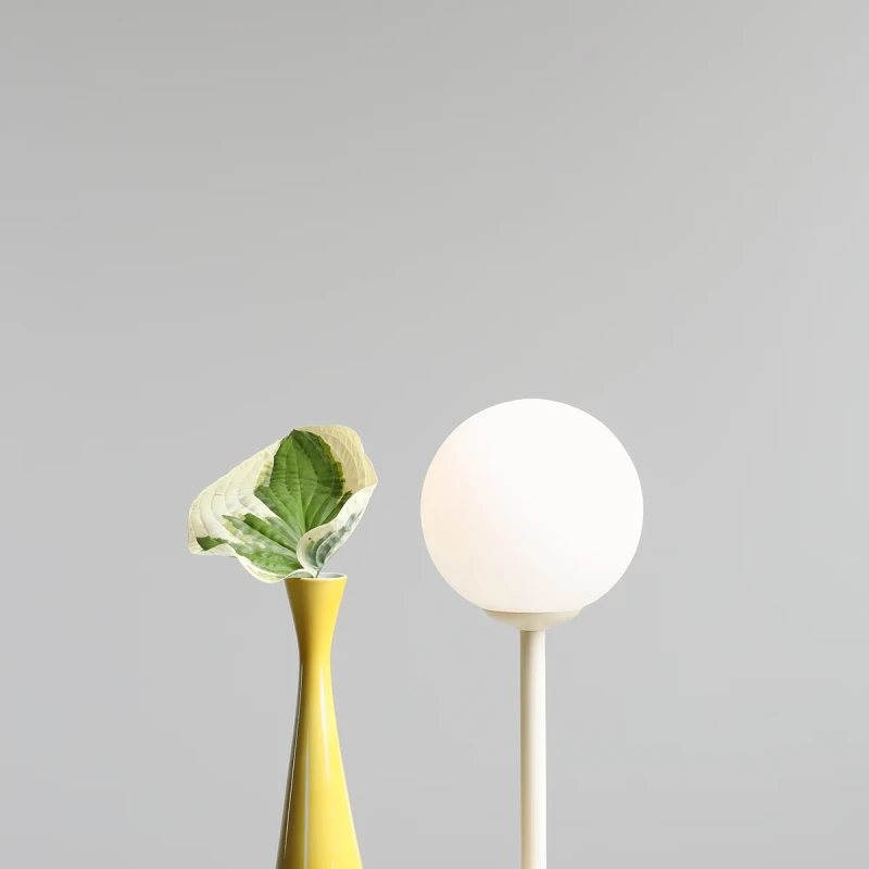 4-pinne-table-cream-male.webp