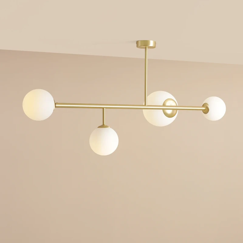 3-dione-4-brass-ceiling-male.webp