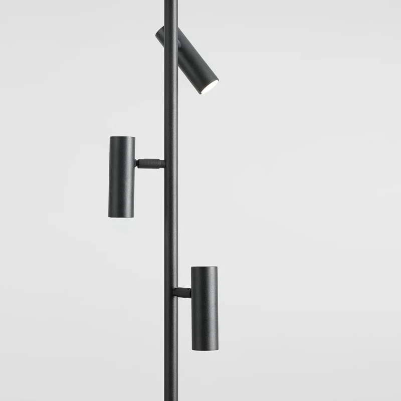 3-trevo-black-floor-male.webp