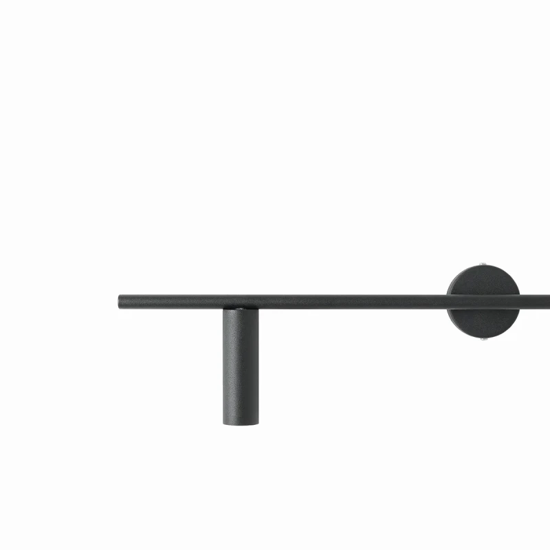 3-trevo-black-wall-1-left-male.webp