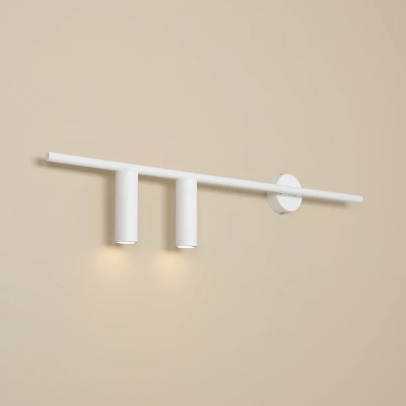 2-trevo-white-2-left-male.webp