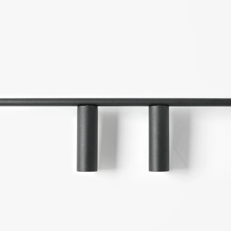 3-trevo-black-wall-2-left-male.webp