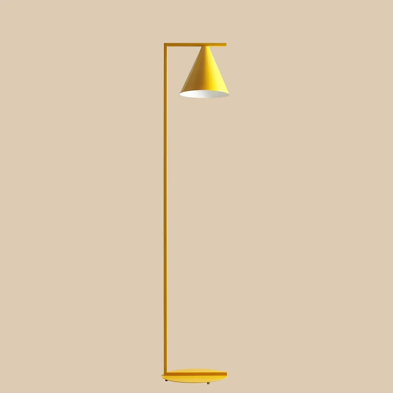 1-form-floor-yellow-male.webp