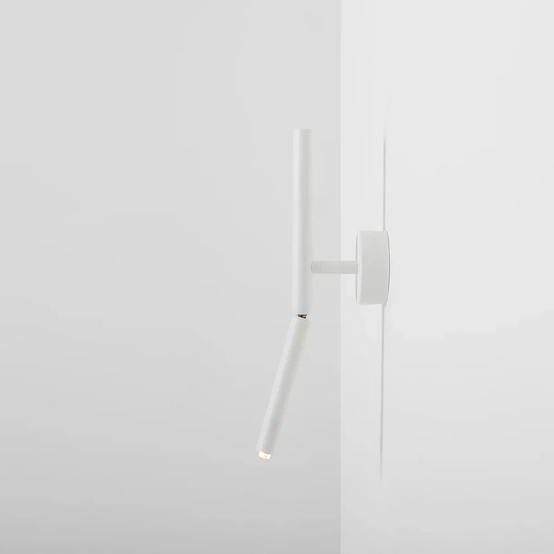1-stick-wall-all-white-male.webp