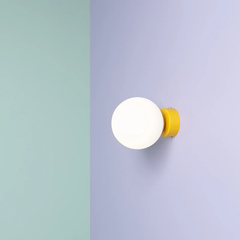 1-ball-wall-mustard-male.webp