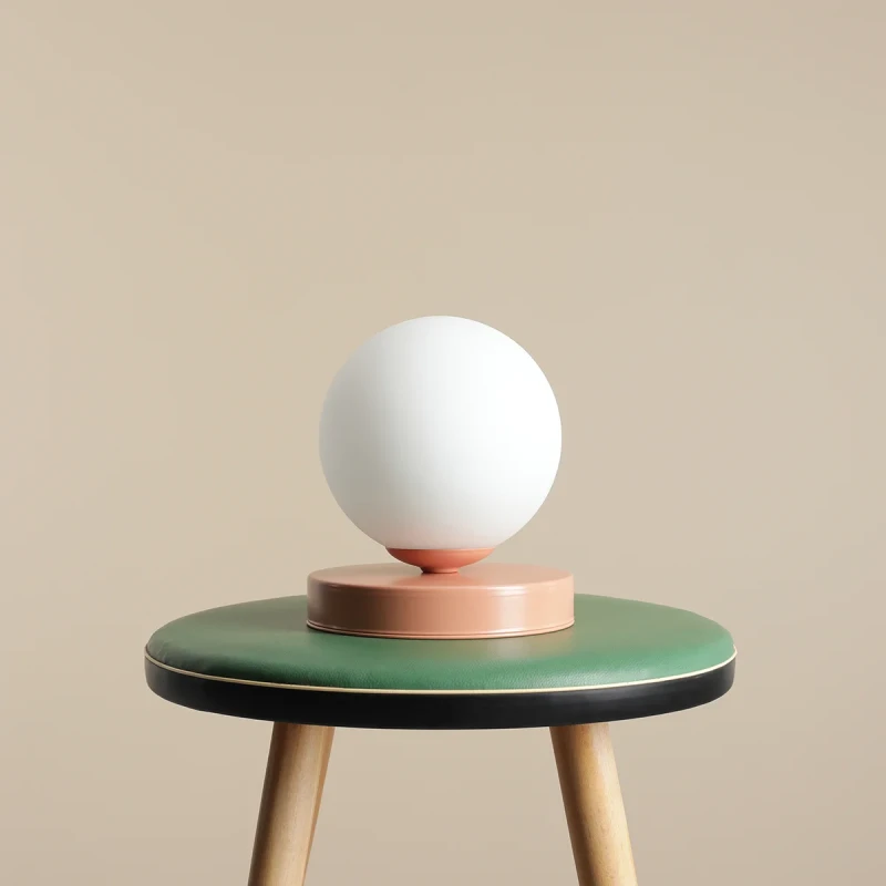 1-ball-table-coral-male.webp