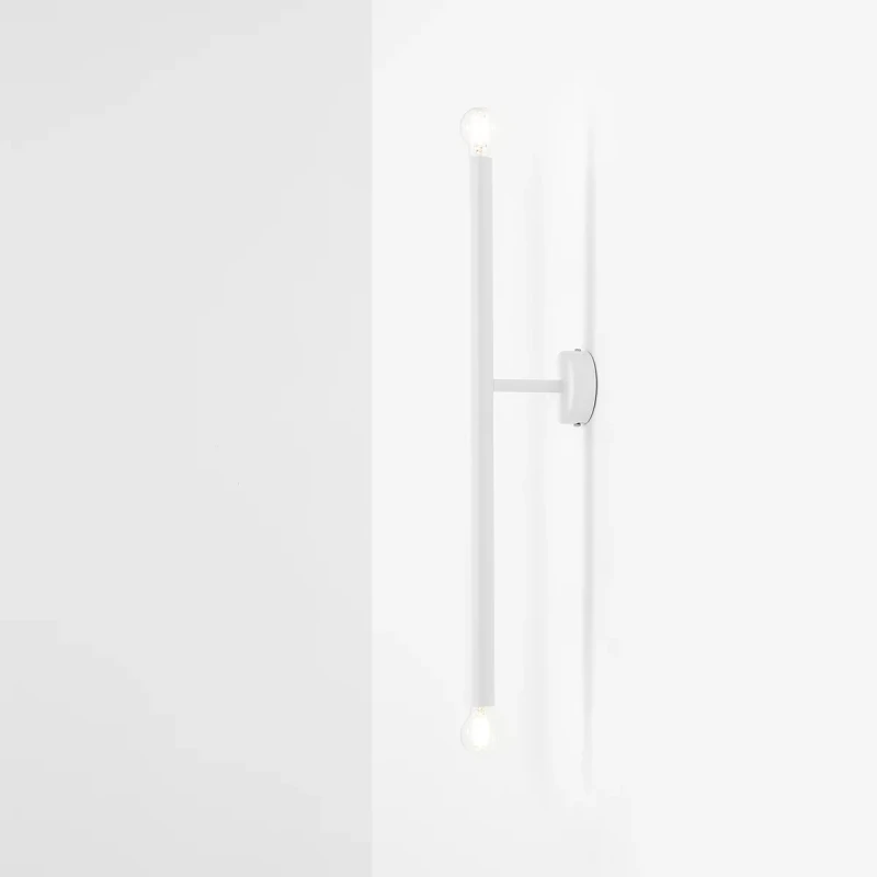 5-tubo-wall-white-male.webp