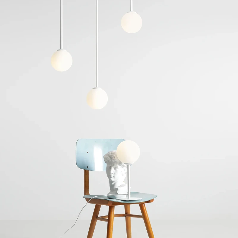 2-pinne-white-l-male.webp