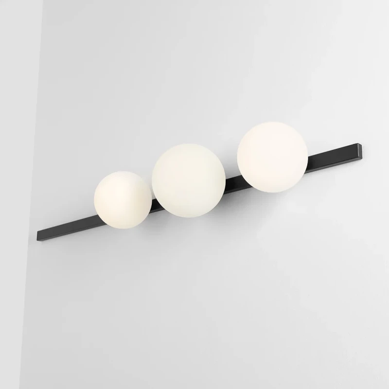 3-garda-wall-3-male.webp