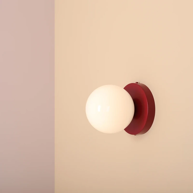 2-ball-2-wall-red-wine-male.jpg