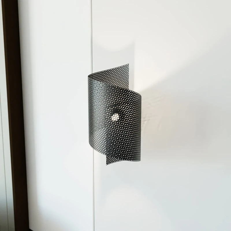 SPIRAL BLACK 1