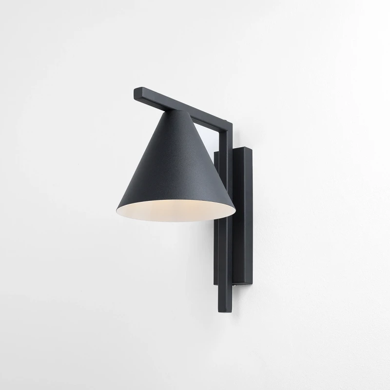 Kinkiet Form Black czarny  (1).webp