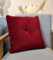 Poduszka dekoracyjna Crown Velvet z lamówką i guzikiem 40x40 cm Czerwień z ekspozycji 3