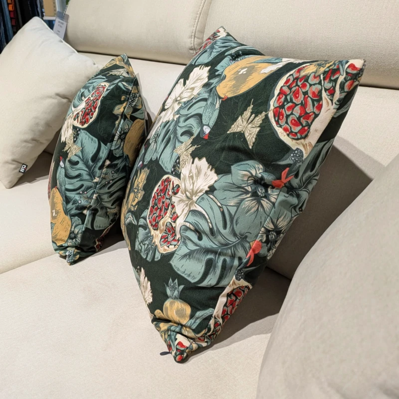 Poduszka Tropic Soft 02 z ekspozycji (2).jpg