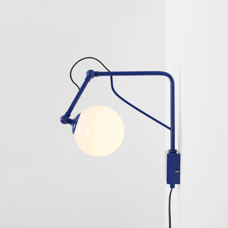 4-soho-1cobalt-male.webp