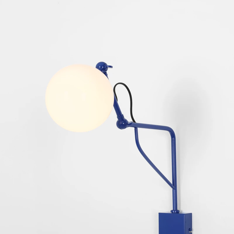 3-soho-1cobalt-male.webp