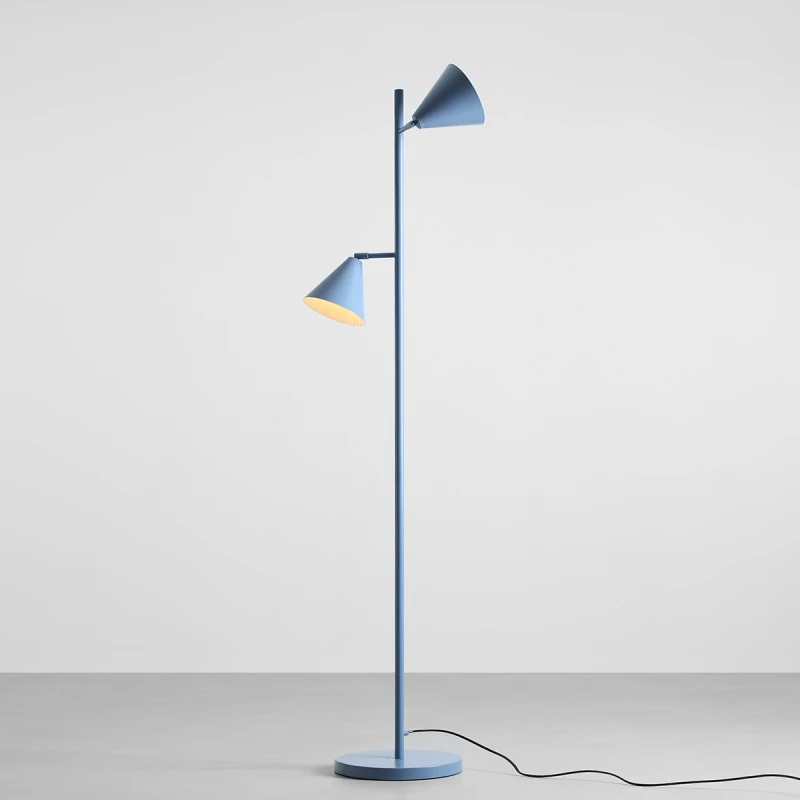2-form-floor-2-dusty-blue-male.webp