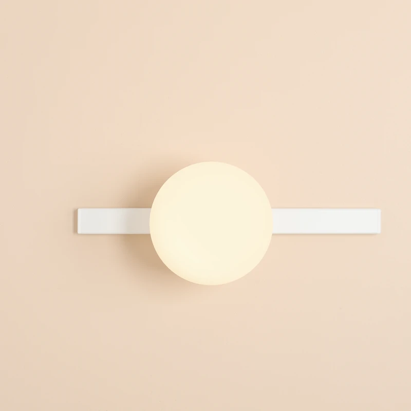 1-garda-wall-white-1-male.webp