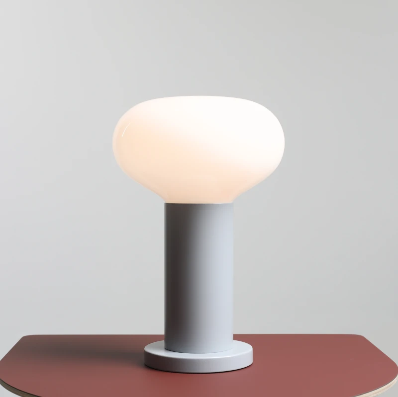 1-flo-table-szary.jpg