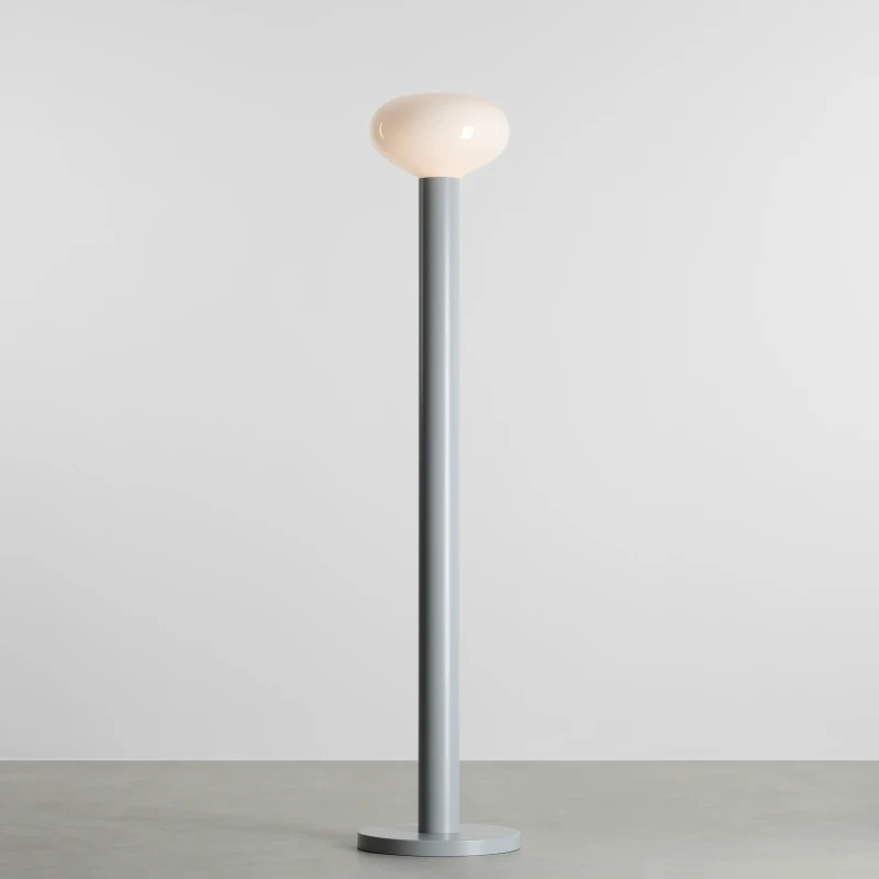 Lampa stojąca FLO GREY M (opal glass) (1).jpg