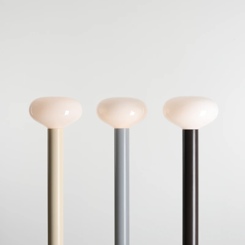 Lampa stojąca FLO GREY M (opal glass) (3).jpg