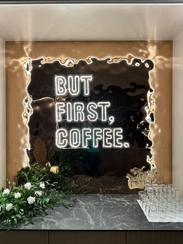 But first coffe - copper c002 - Barbara Hotel Cztery Pory Roku .jpg