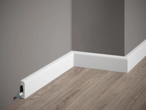 Listwa przypodłogowa MD004 Mardom Decor 200 cm