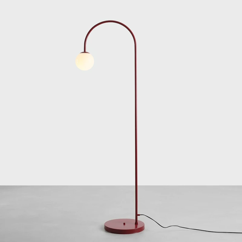 4-una-floor-red-wine-male.webp