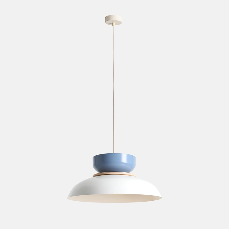 bialo-niebieska-lampa-do-jadalni-768x768.webp