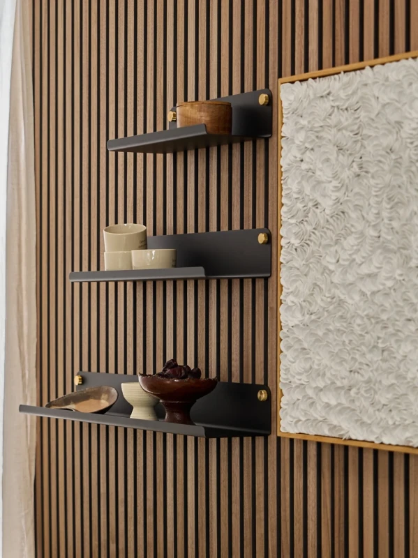 3404_3405_3406_create_norr_wide_shelf_black_brass_environmental_05.webp