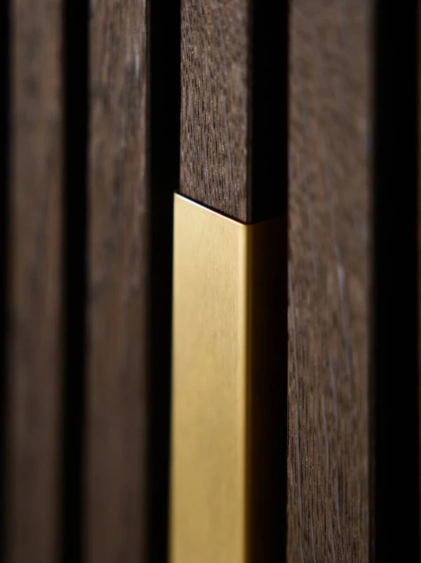 3024_3025_3026_create_liva_cover_brass_environmental_02.webp