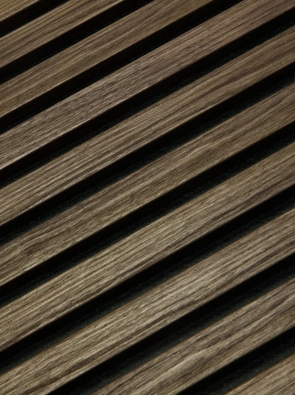 1028_akupanel_black_oak_black_felt_03.webp