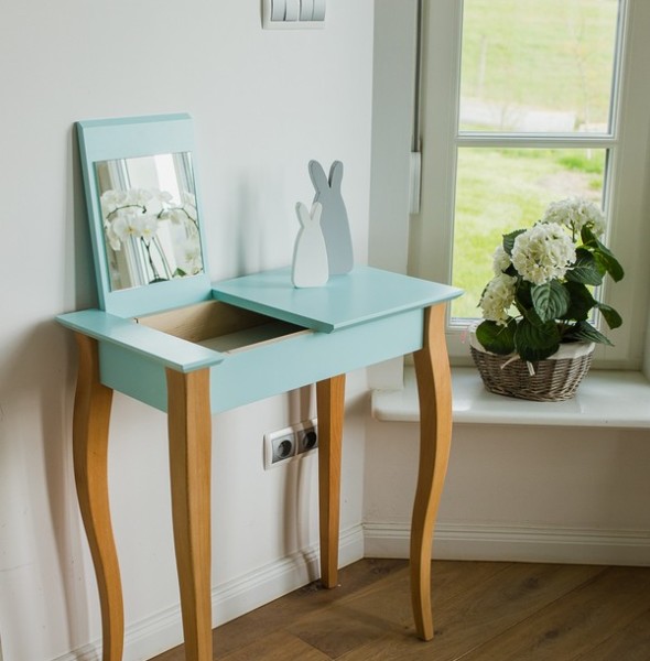 RAGABA_console_small_mirror_light-turquoise-590x600 (1)